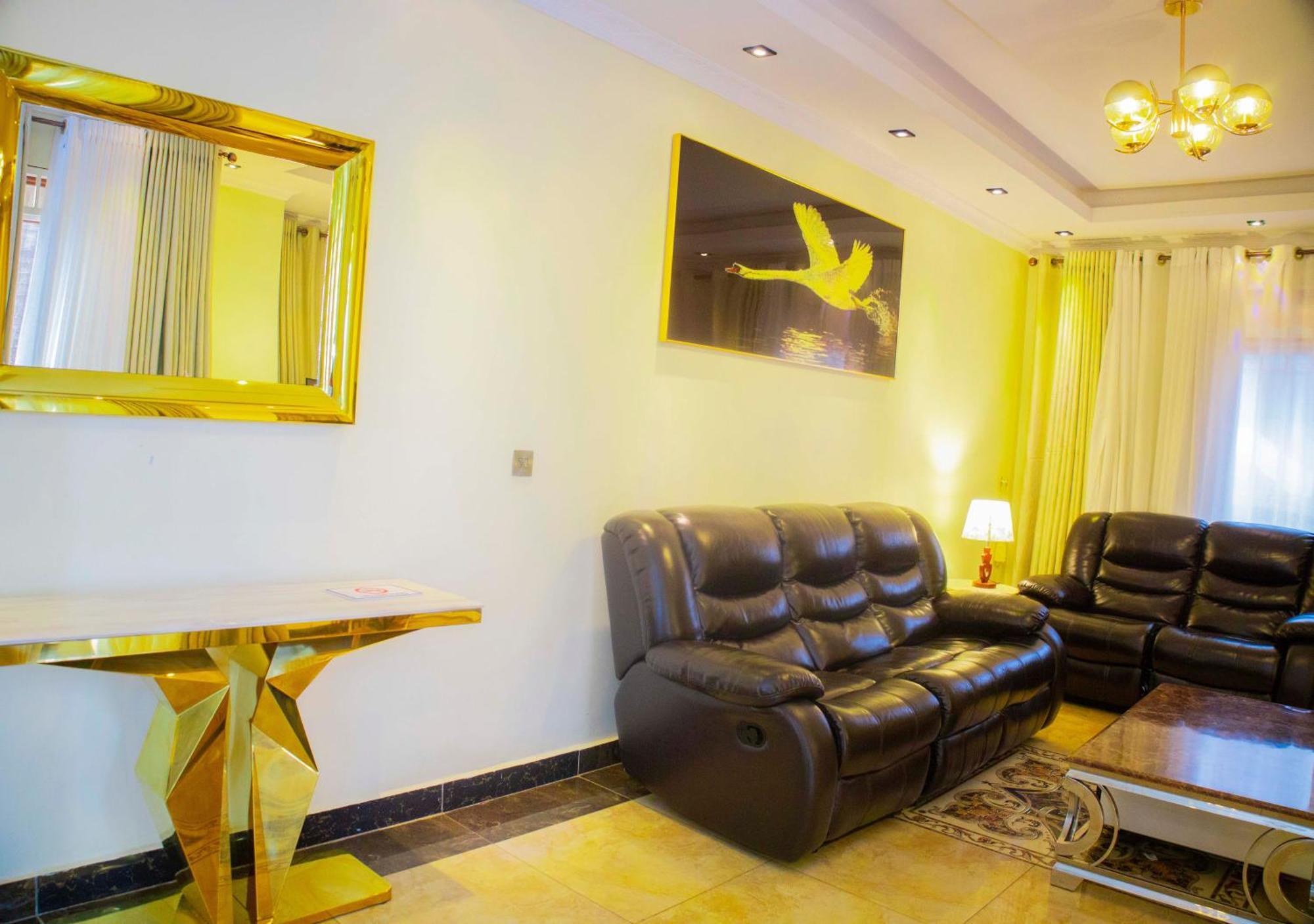 The Vibrant Lodge Gacuriro كيغالي المظهر الخارجي الصورة